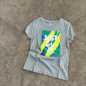 Kids Nike tee
